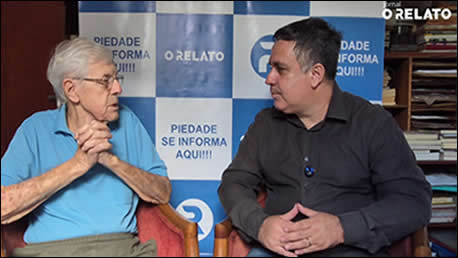 governos autoritários